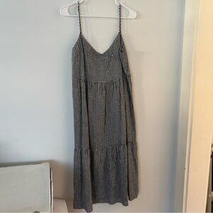 brand new! glassons black & white gingham v neck flowy tiered maxi dress🖤